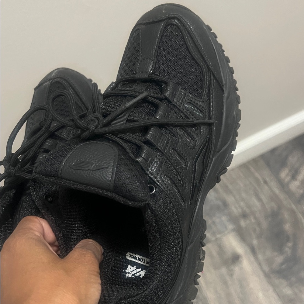 Avia Black Women's Sneakers